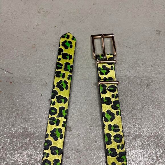 Cheetah leapord print green and - Picture 3 of 4